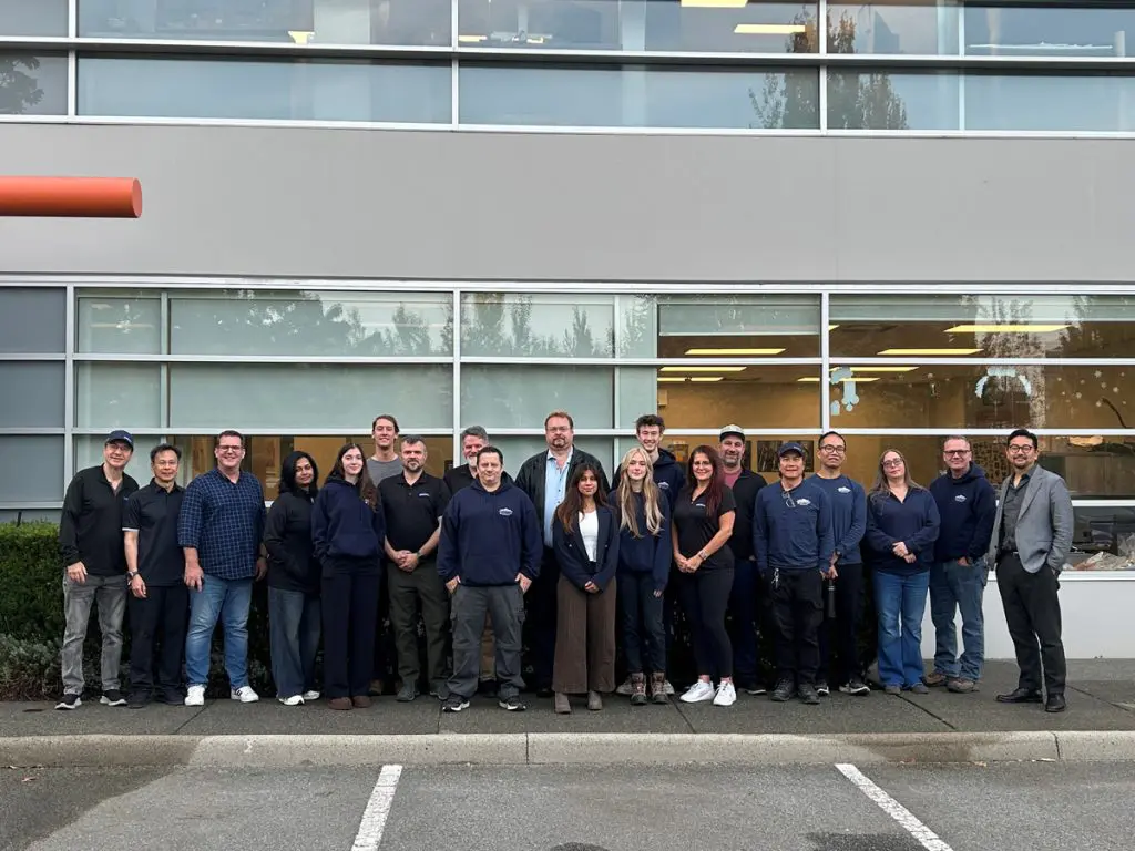From Technician to National Leader: Schon Johnston, Viking’s Fire Alarm Business Process Manager 3 Schon Johnston with members of the Viking fire alarm team
