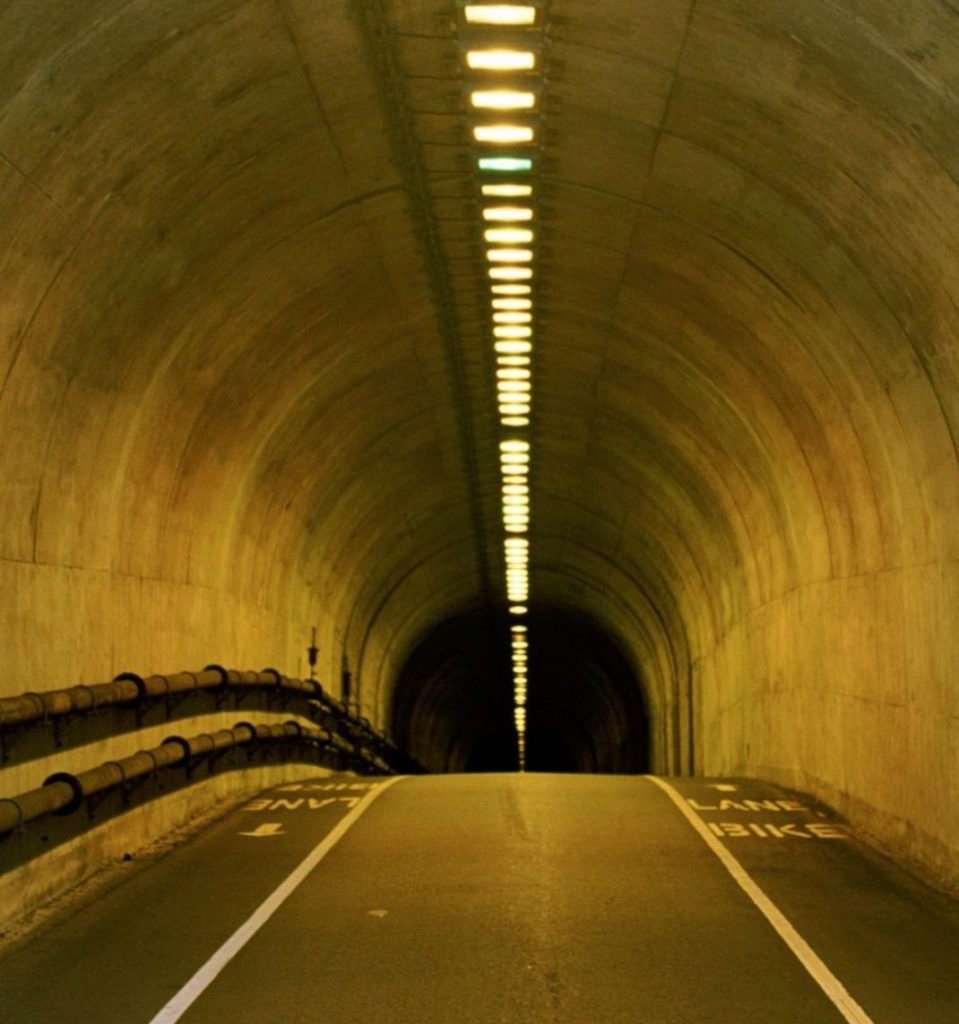 Tunnel